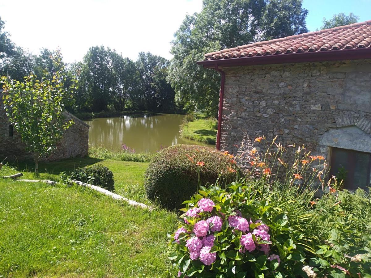 La Petite Maison Dans La Prairie Scillé 외부 사진